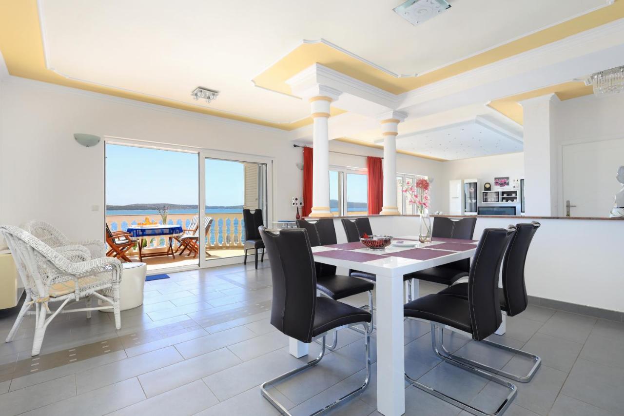 Family Friendly Seaside Apartments Brodarica, Sibenik - 15270 Exterior photo