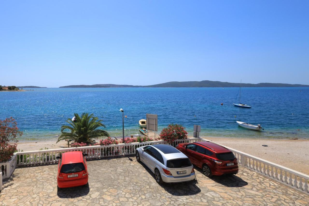 Family Friendly Seaside Apartments Brodarica, Sibenik - 15270 Exterior photo